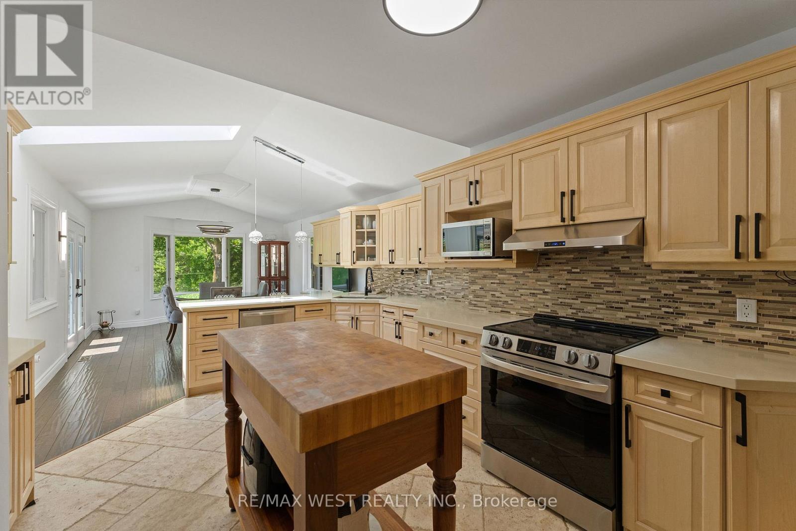 16731 Leslie Hill Road Property Photo 11