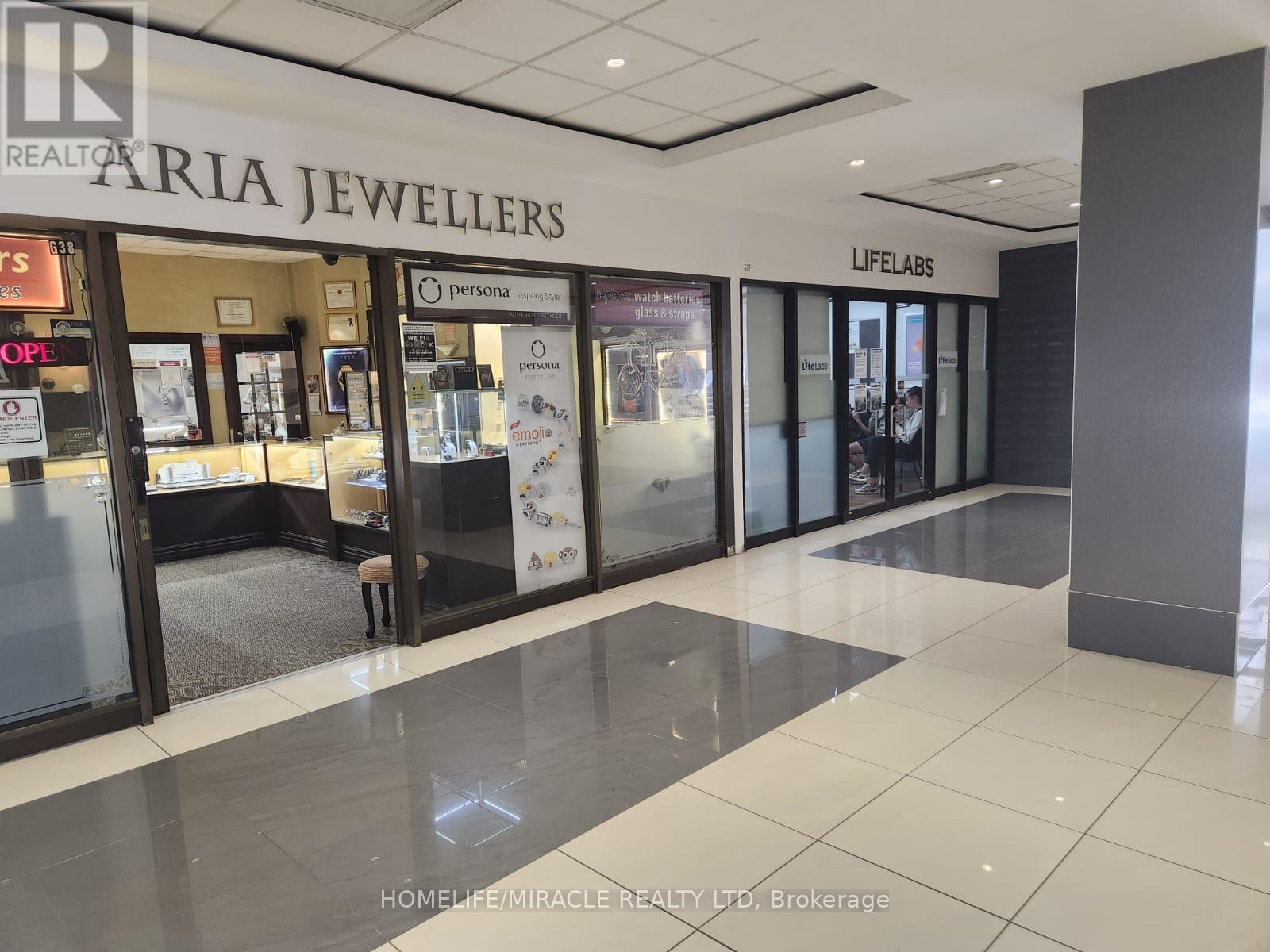 G11 - 2340 Dundas Street W Property Photo 23