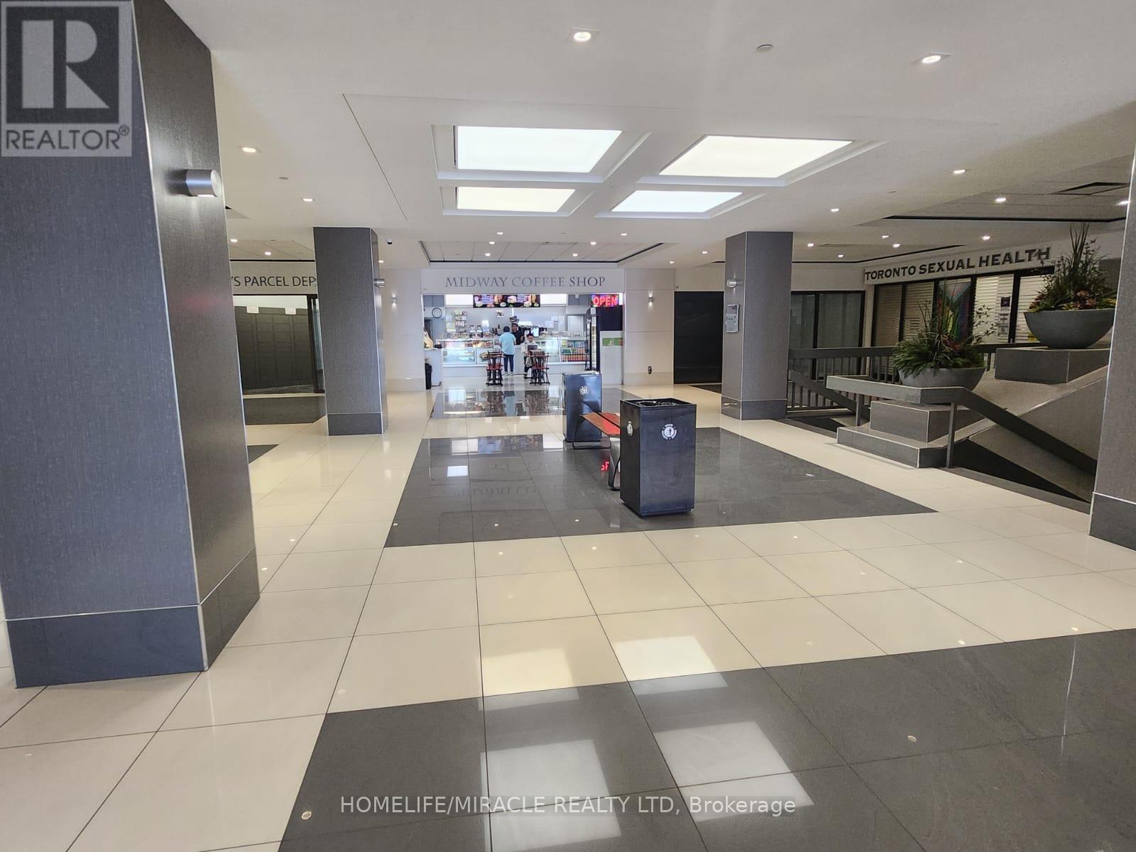G11 - 2340 Dundas Street W Property Photo 26