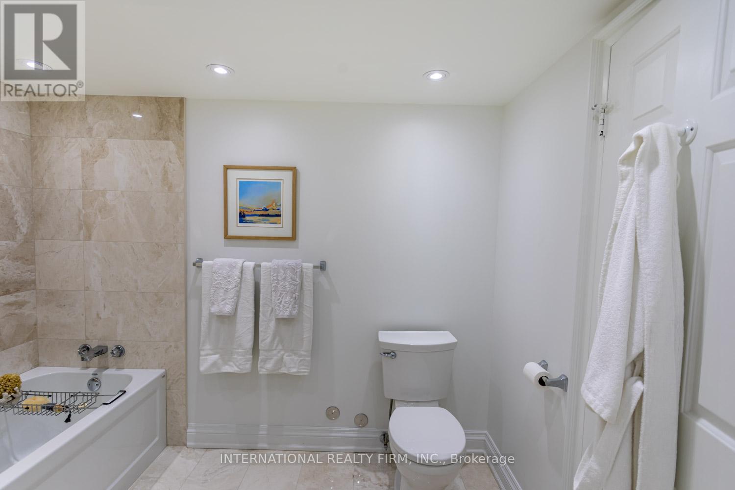 303 - 1700 The Collegeway Property Photo 42