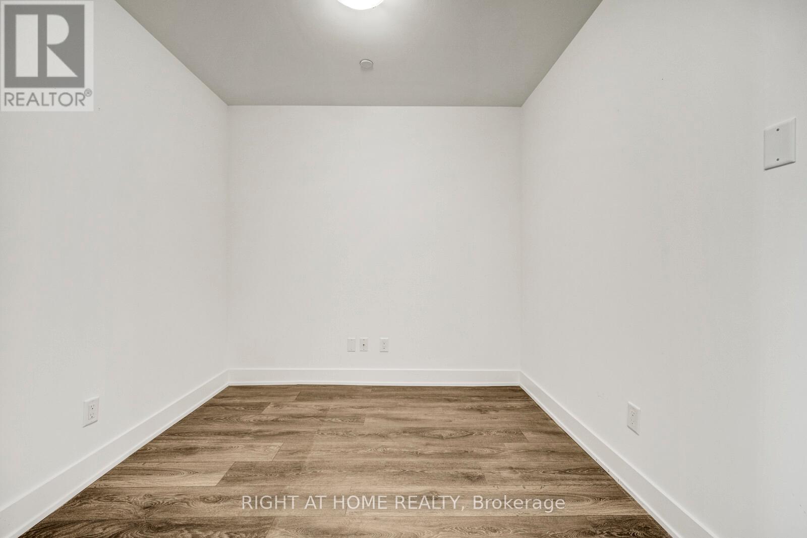 459 - 2481 Taunton Road Property Photo 5