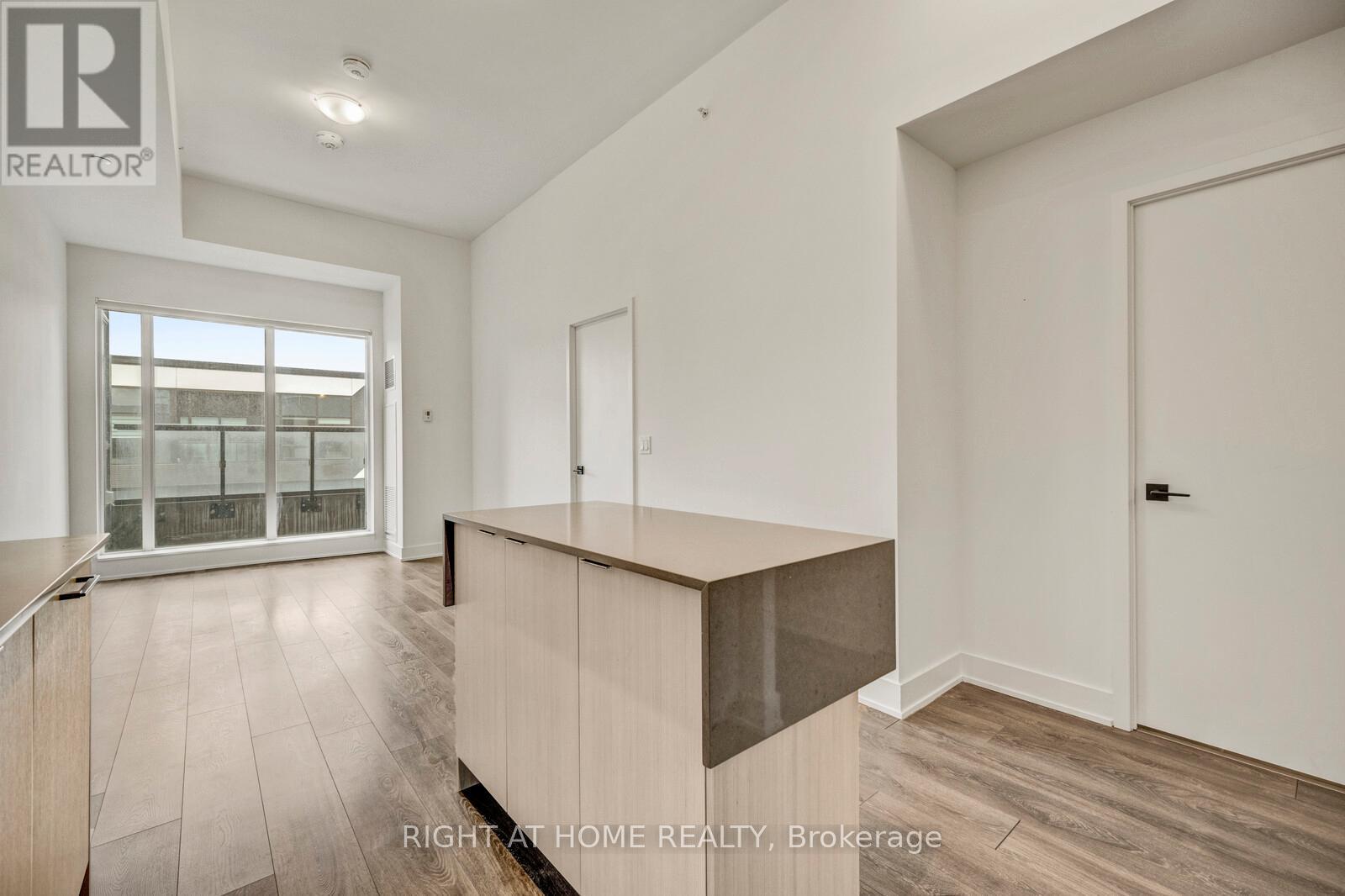 459 - 2481 Taunton Road Property Photo 11