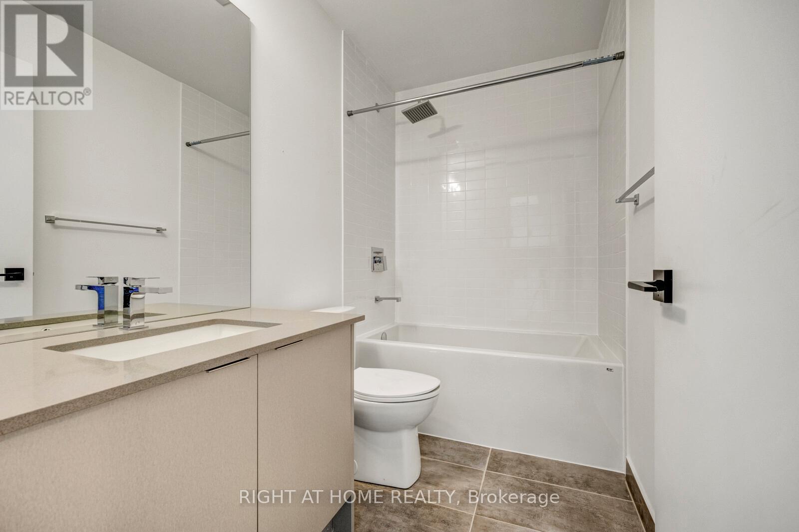 459 - 2481 Taunton Road Property Photo 19