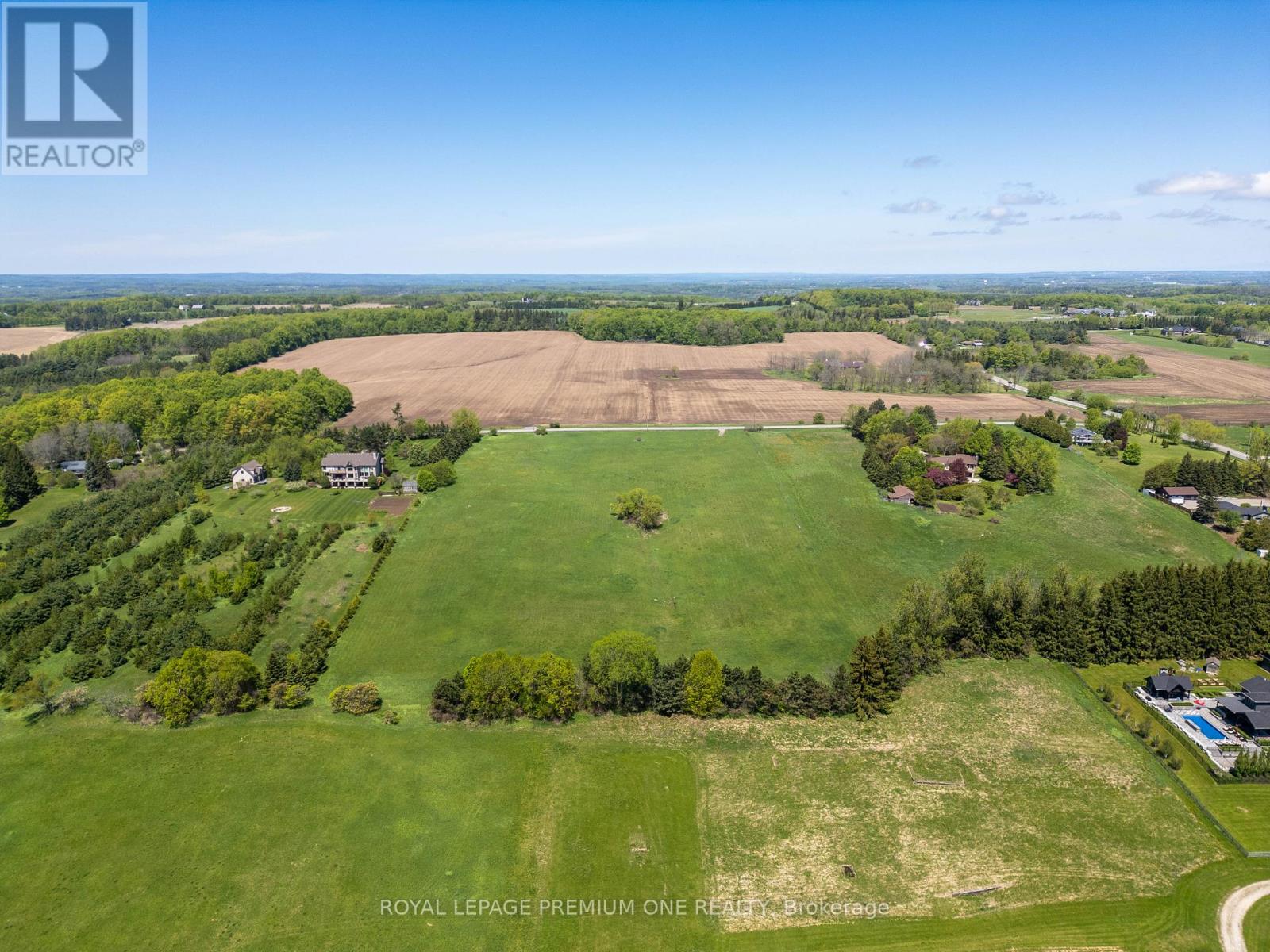 10375 Old Church Road Property Photo 7