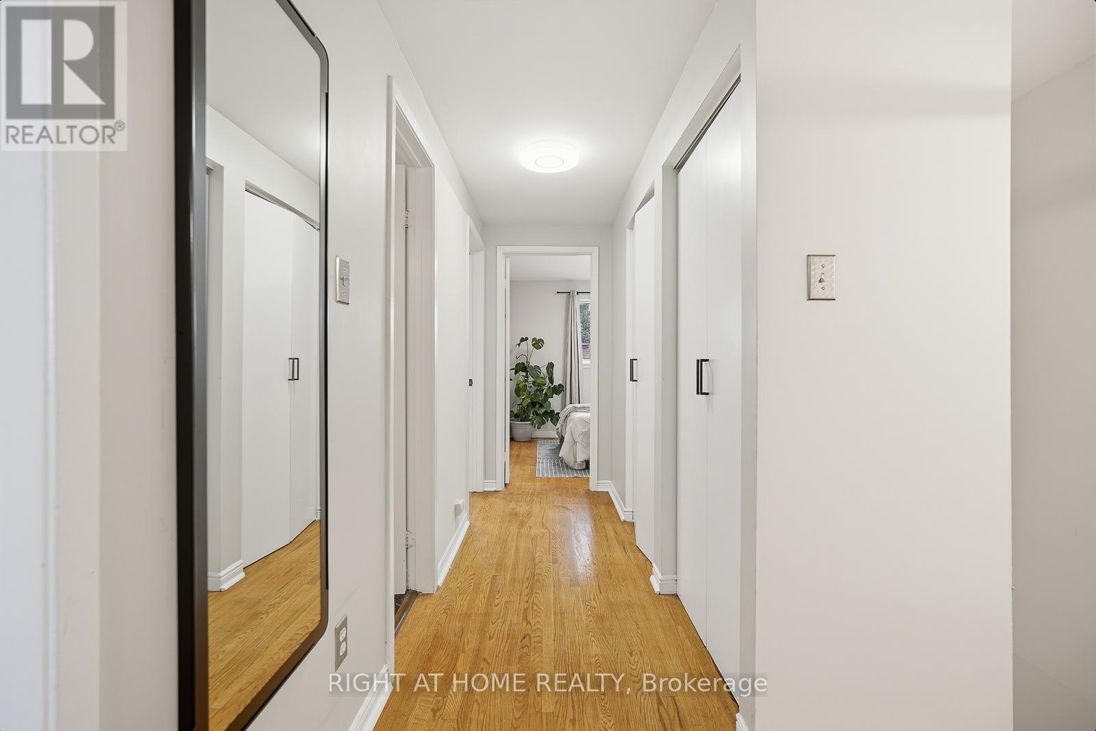 216 Fleetwood Crescent Property Photo 17