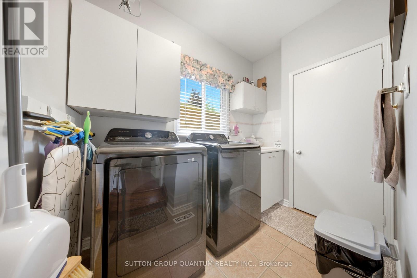 276 Lech Walesa Drive Property Photo 19