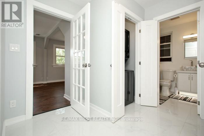 Upper Level - 420 Annette Street Property Photo 15