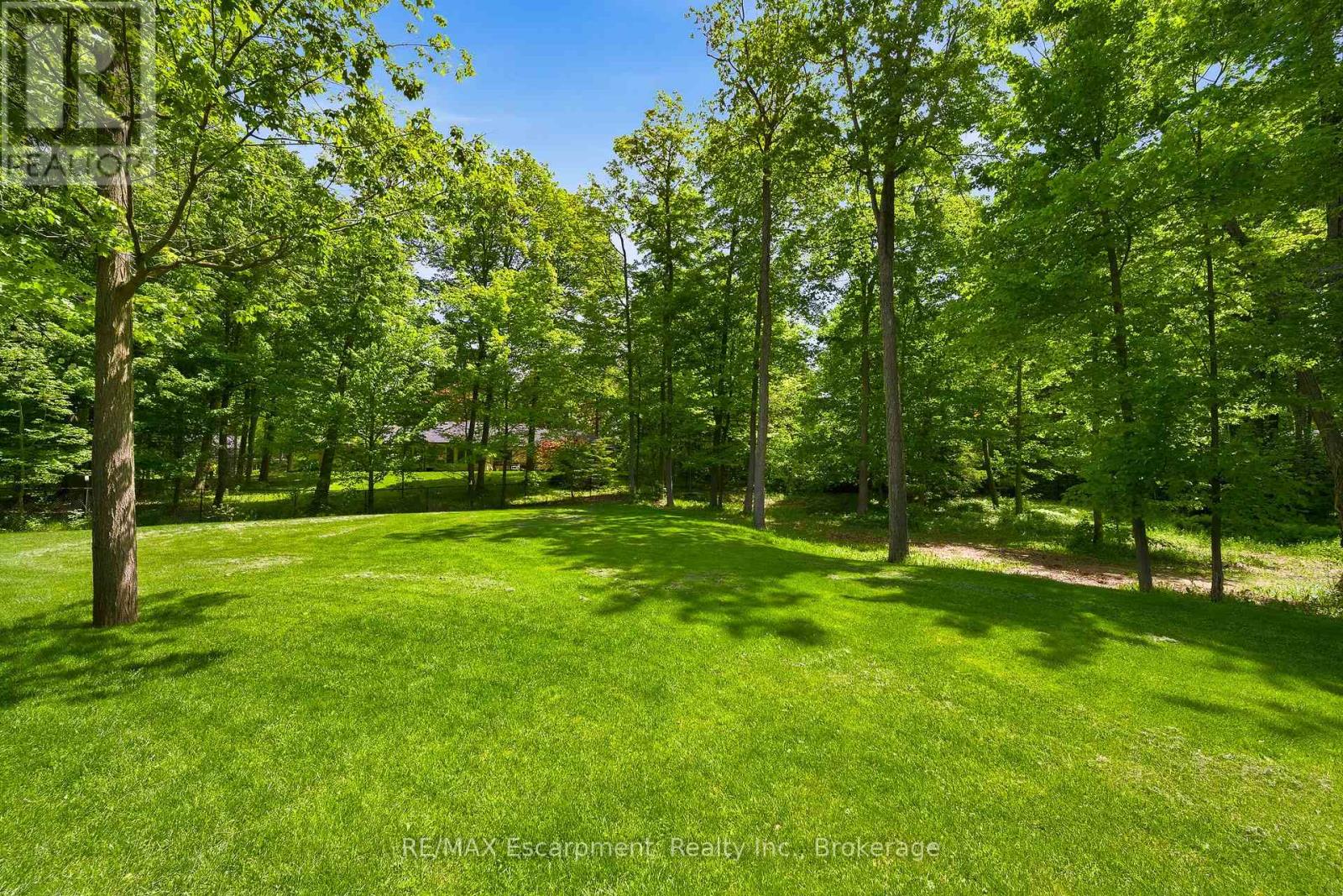 3205 Highpoint Court Property Photo 47