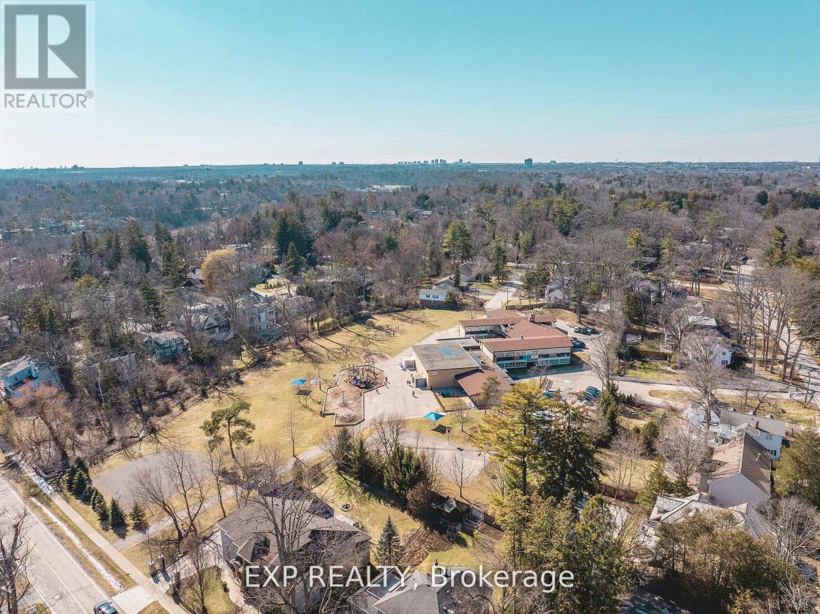 1252 Mona Road Property Photo 3