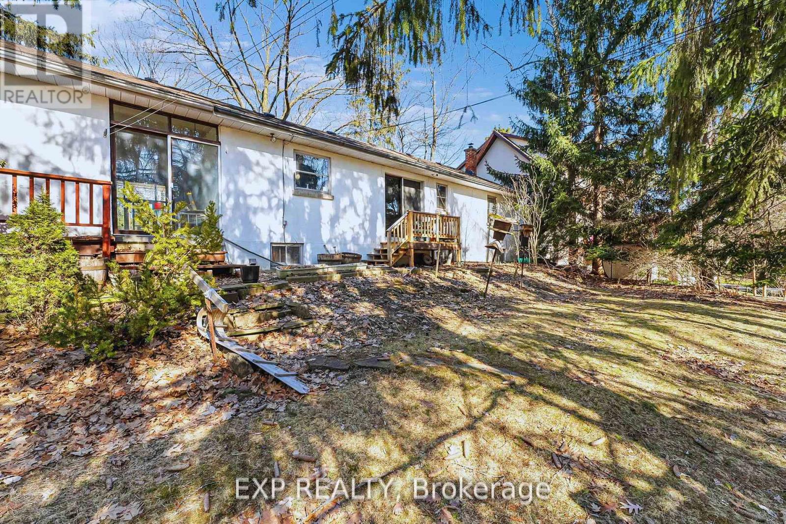 1252 Mona Road Property Photo 8