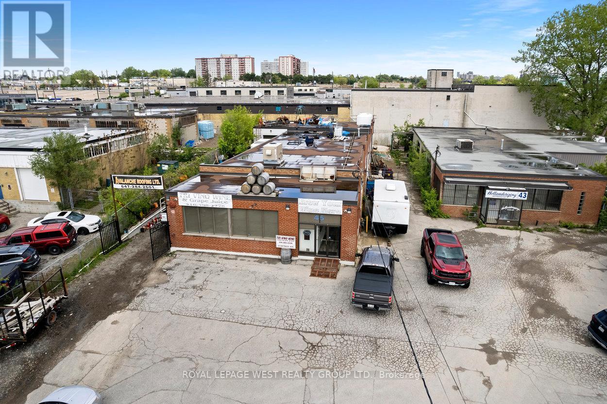 45 Densley Avenue Property Photo 2