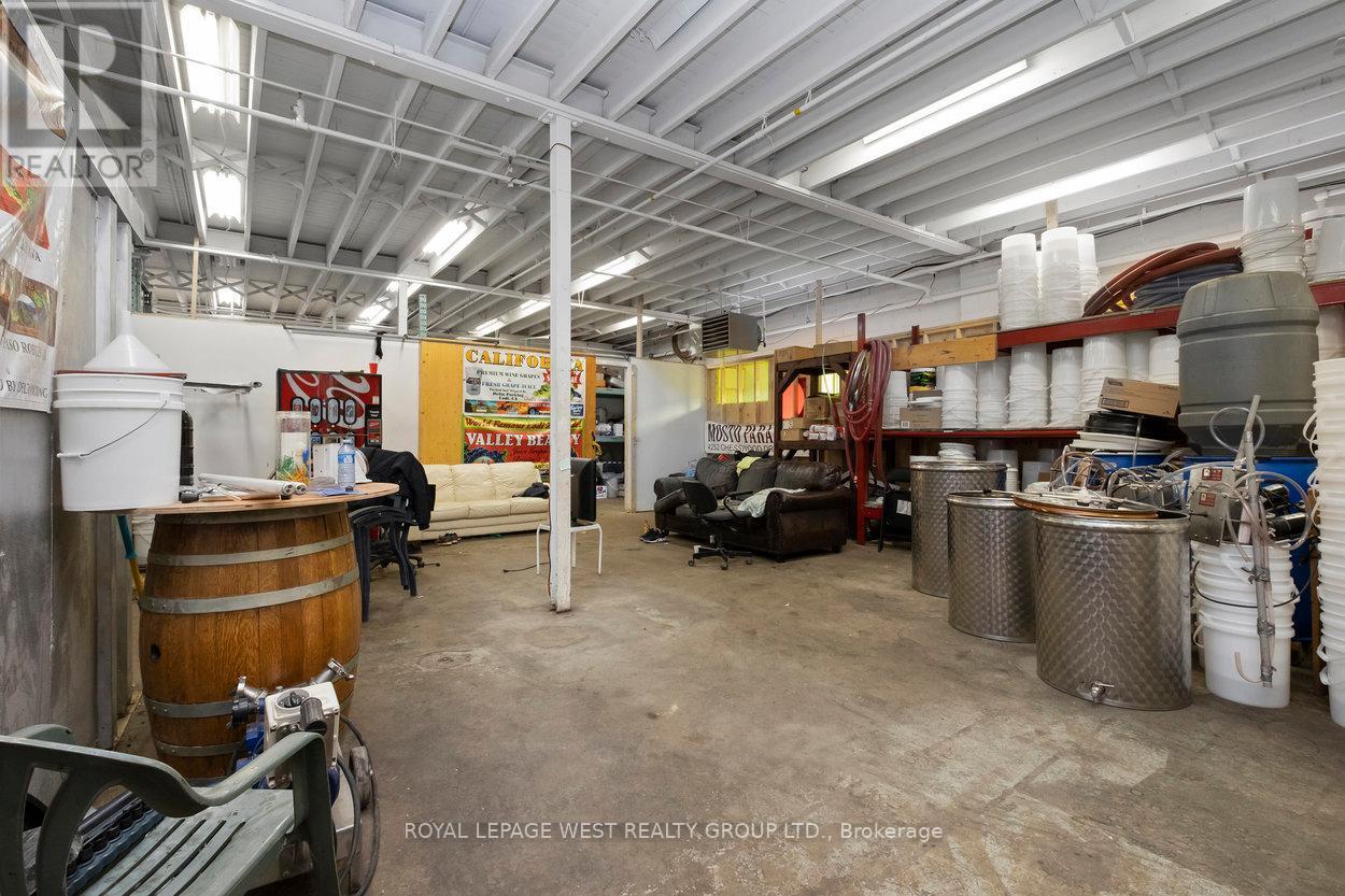 45 Densley Avenue Property Photo 30