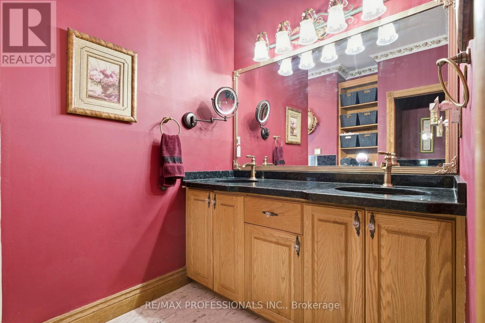 18655 Heart Lake Road Property Photo 33