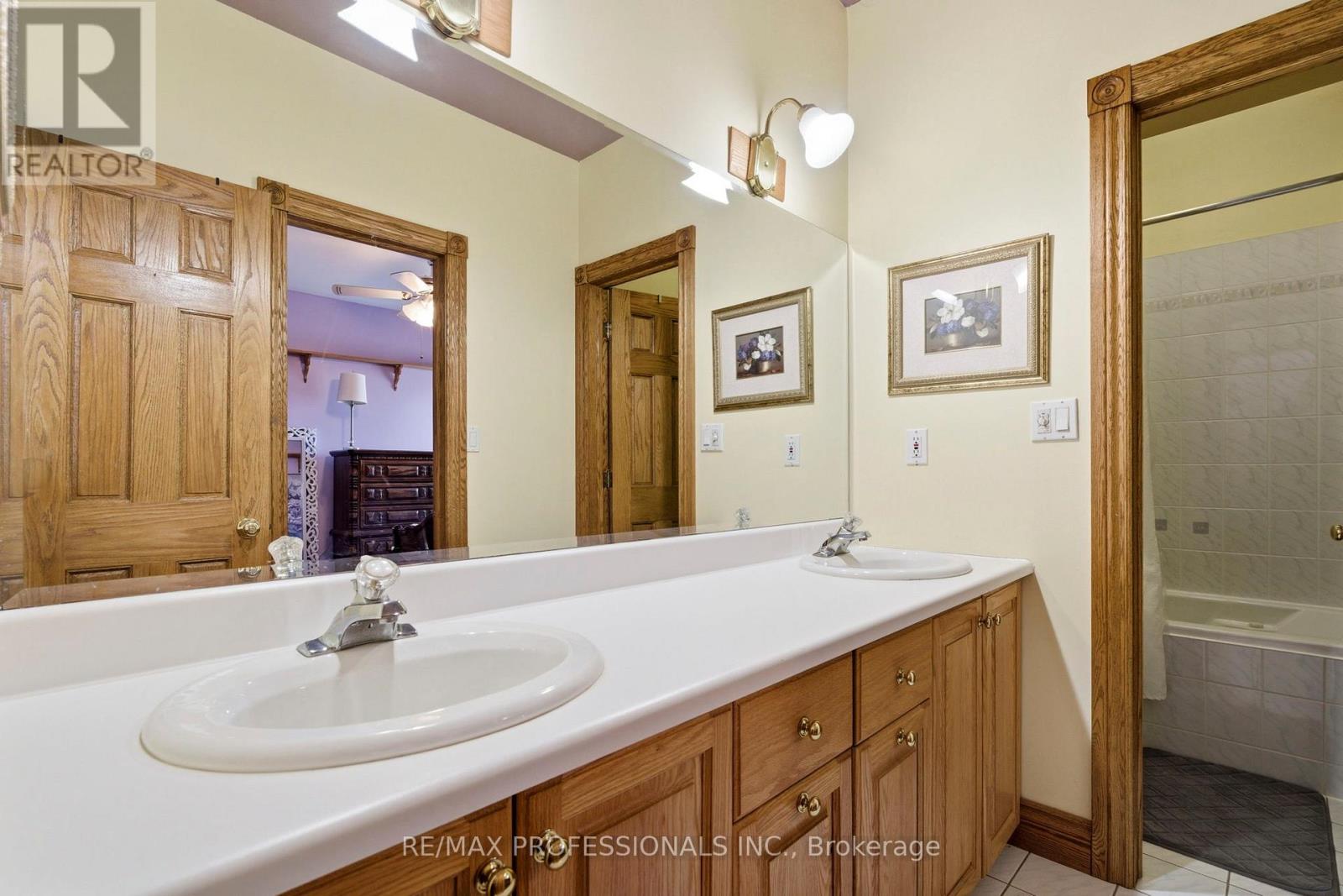 18655 Heart Lake Road Property Photo 37