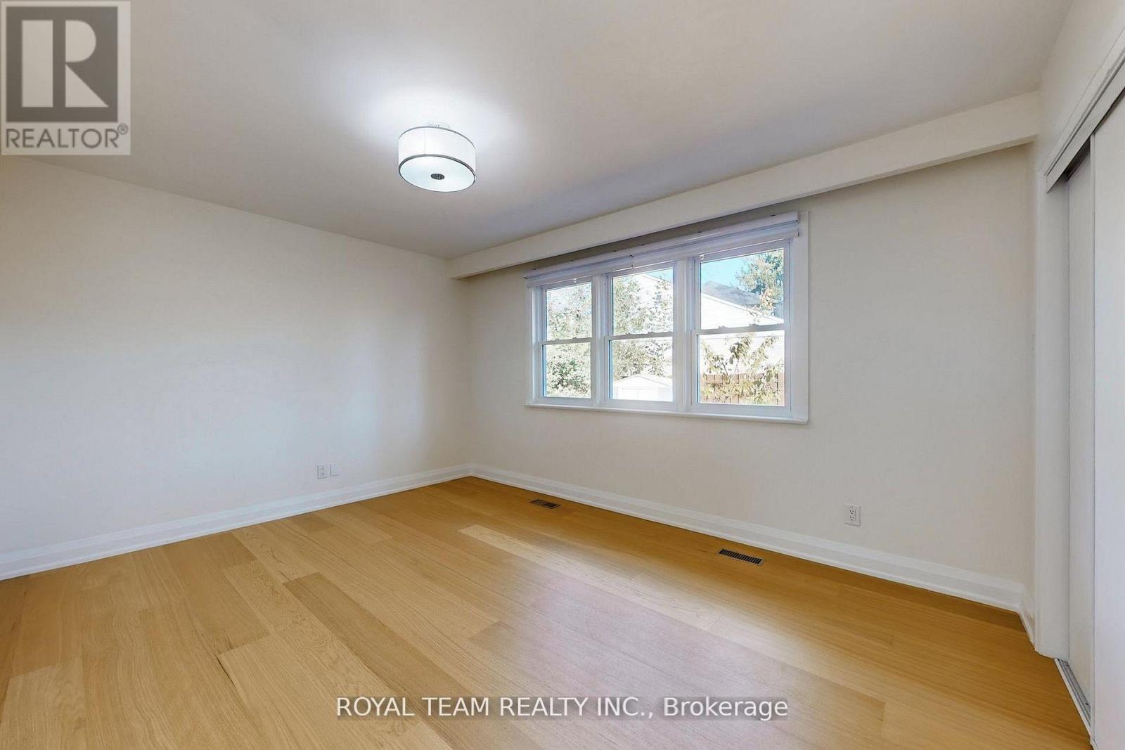 37 Markland Drive Property Photo 23