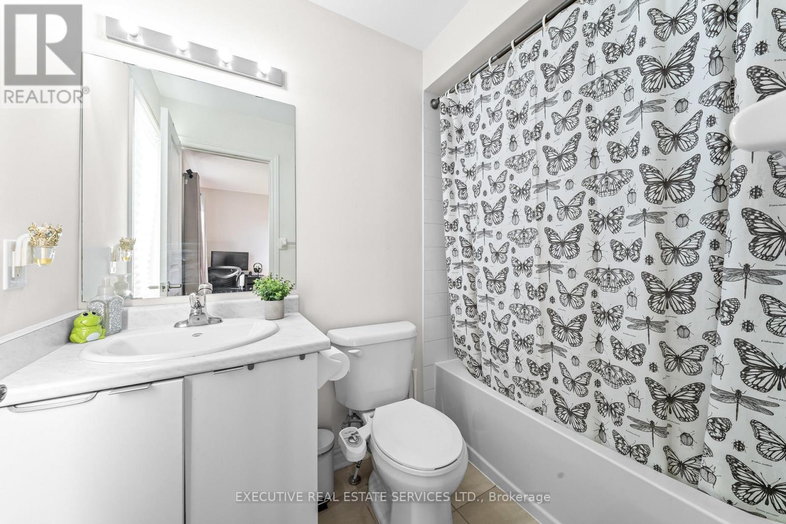 75 - 50 Edinburgh Drive Property Photo 32