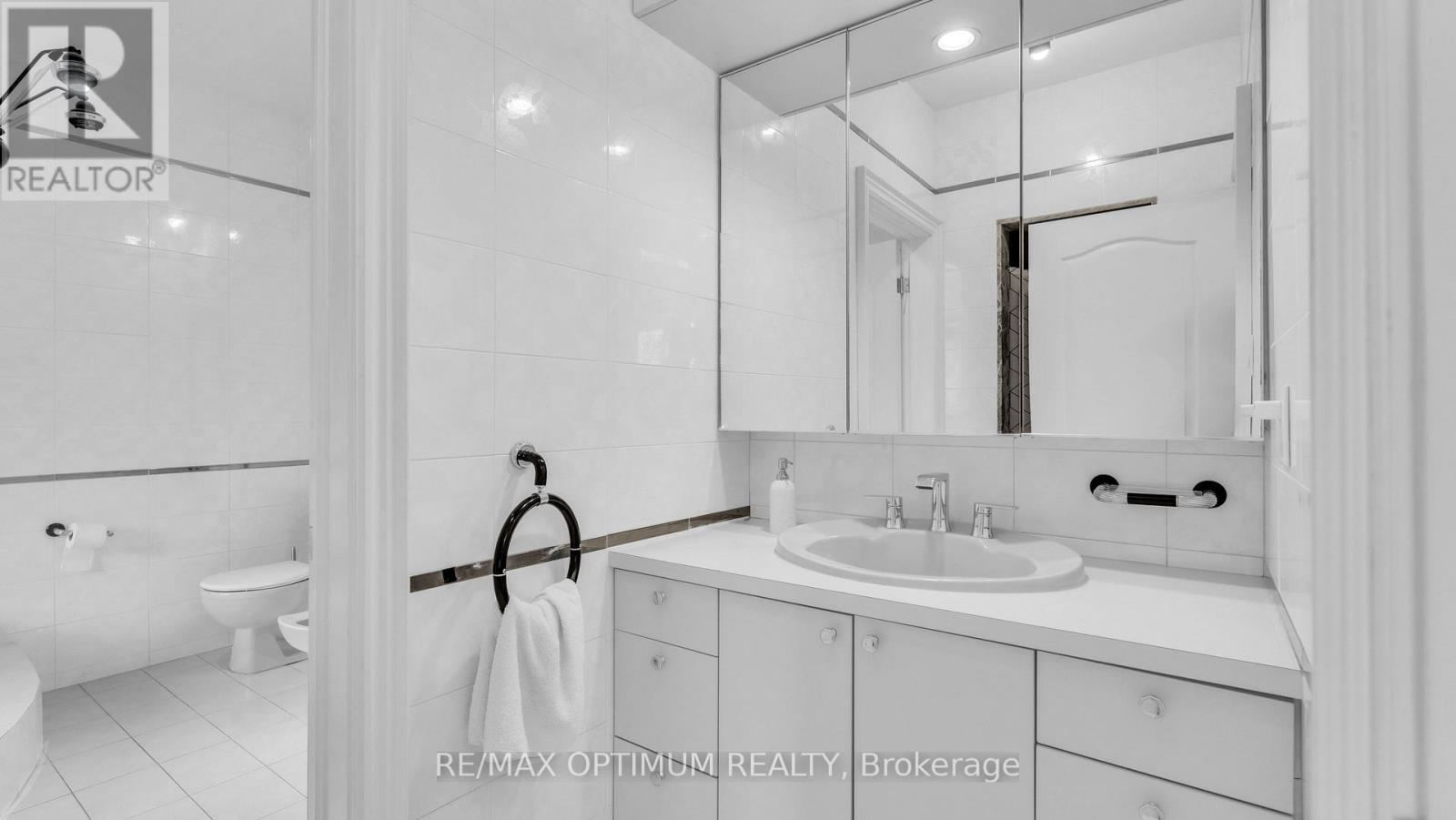 37 Fenton Way Property Photo 23