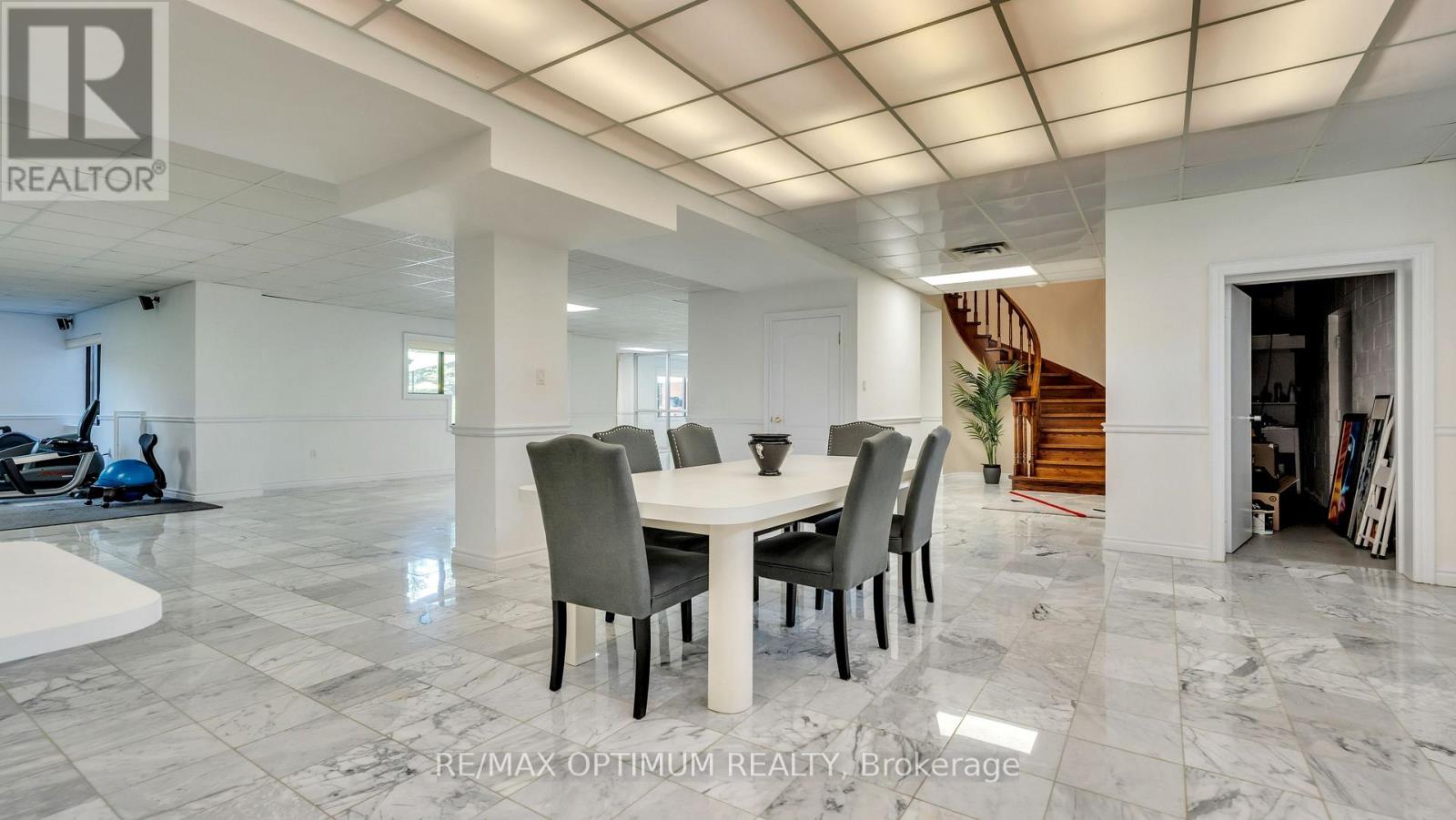 37 Fenton Way Property Photo 34
