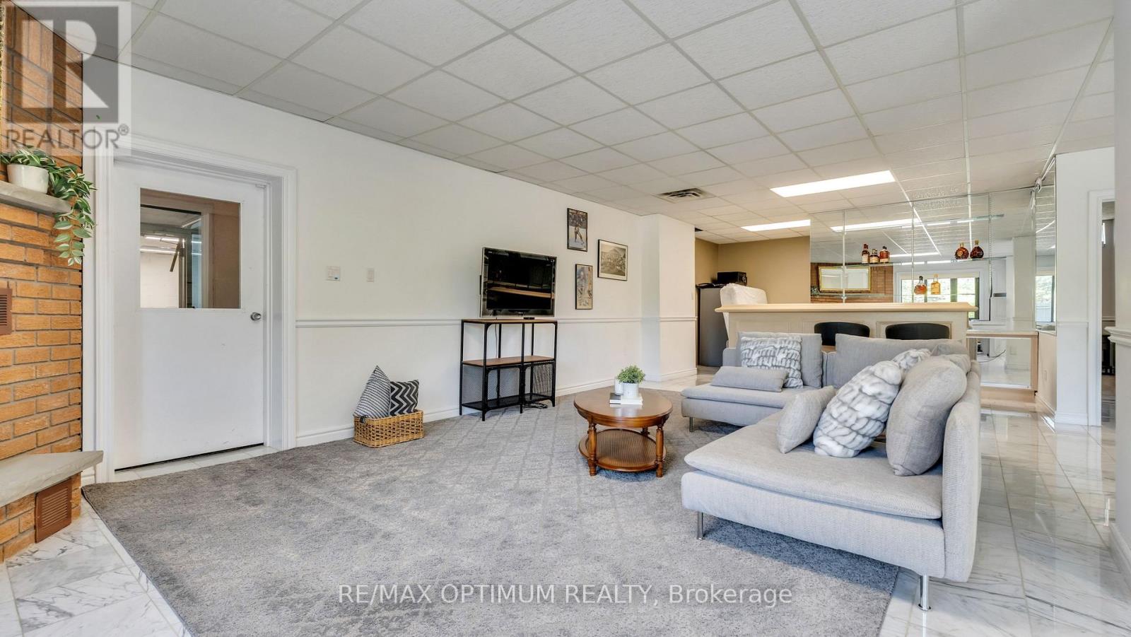 37 Fenton Way Property Photo 40