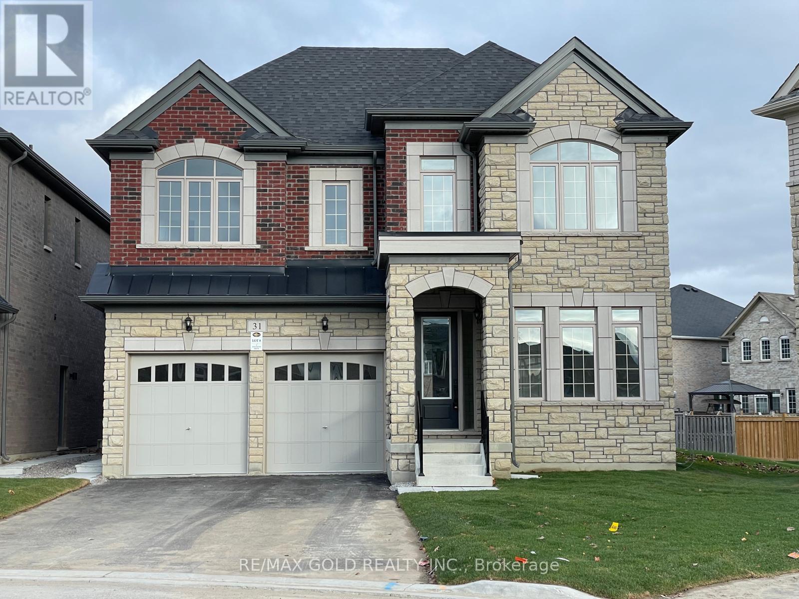 31 DOLOMITE DRIVE Property Photo 1