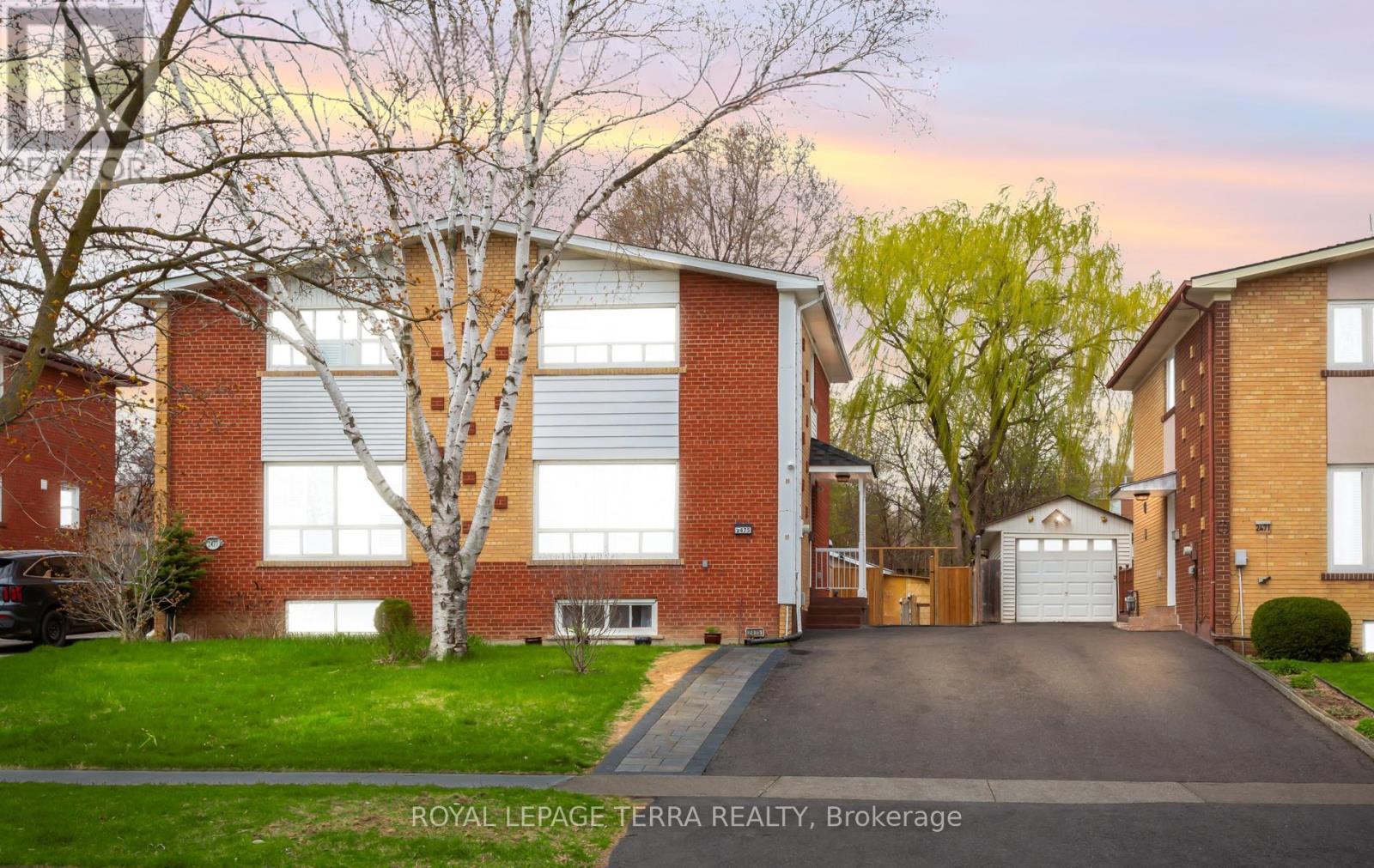 2475 Brookhurst Road Property Photo 1