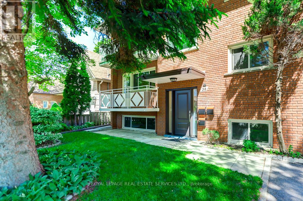 38 Jellicoe Avenue Property Photo 1