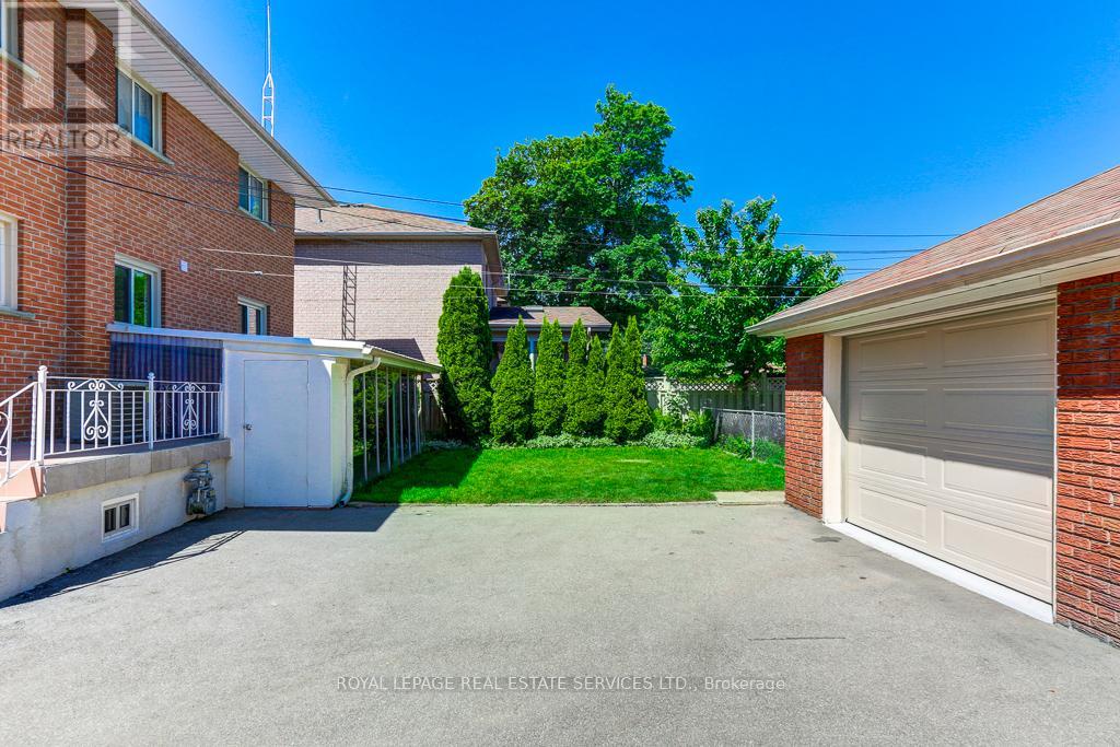 38 Jellicoe Avenue Property Photo 42