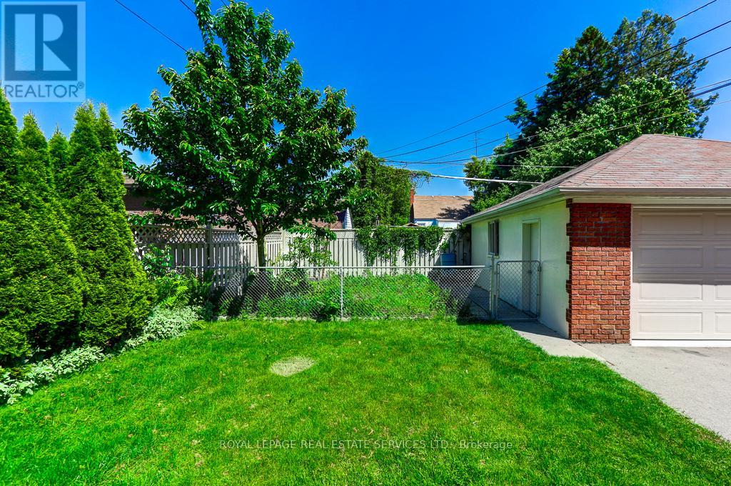 38 Jellicoe Avenue Property Photo 44
