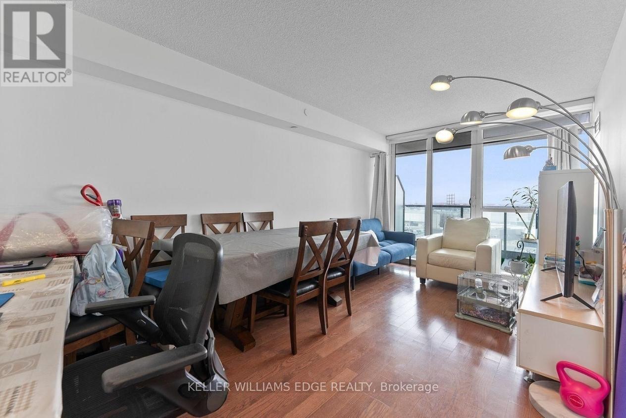809 - 215 Sherway Gardens Road Property Photo 6