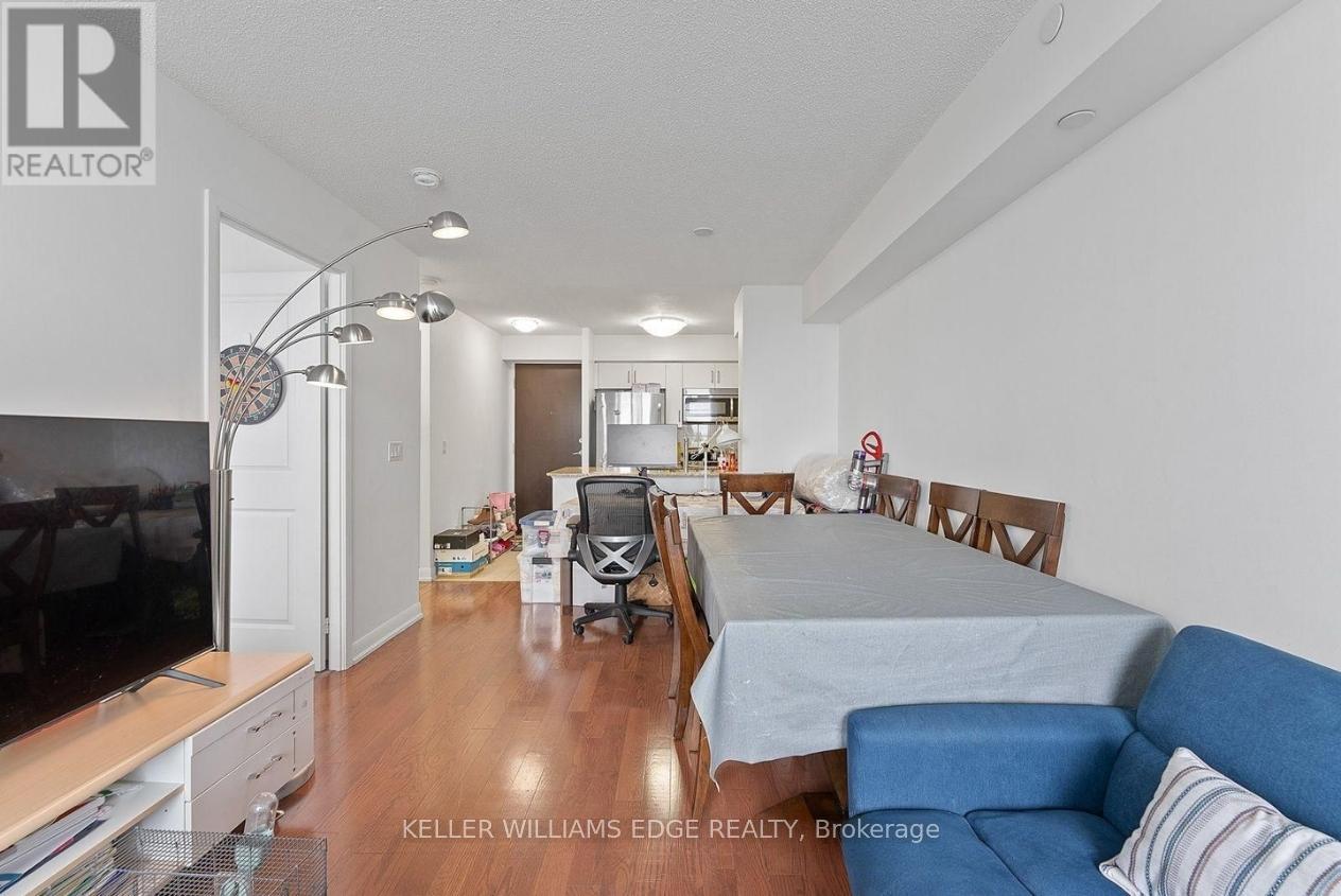 809 - 215 Sherway Gardens Road Property Photo 9