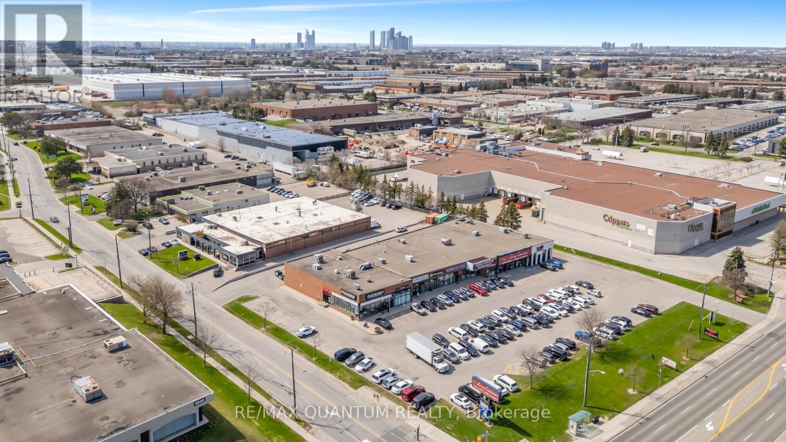 1 - 4700 Dufferin Street Property Photo 14