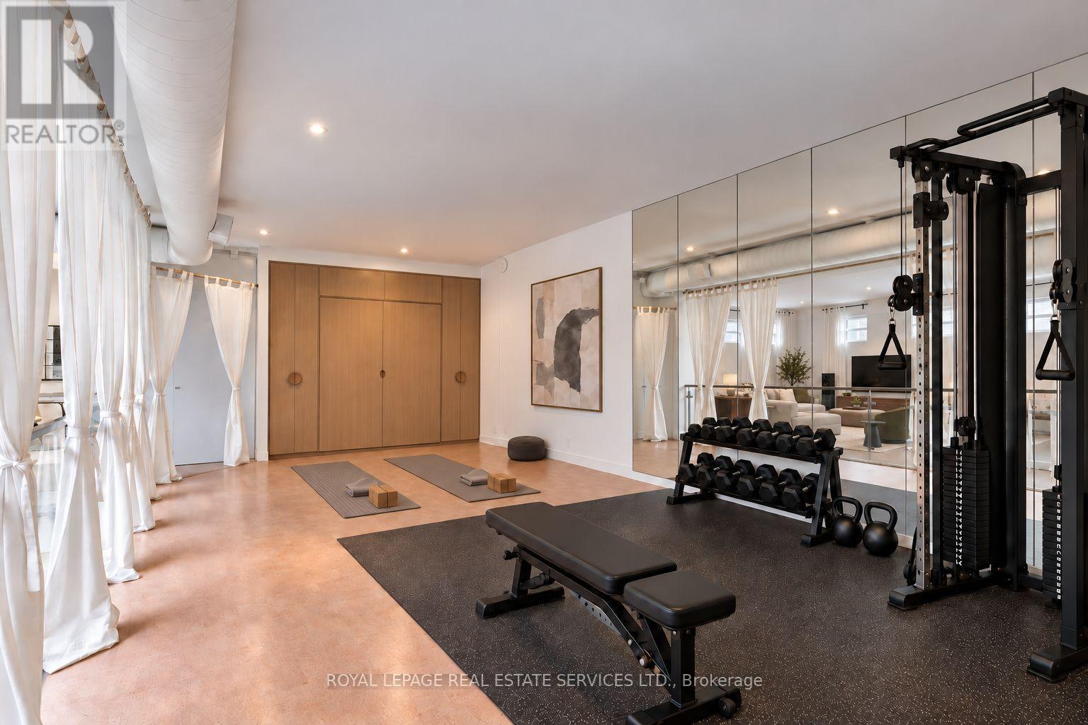 1 Roof Garden Lane Property Photo 19
