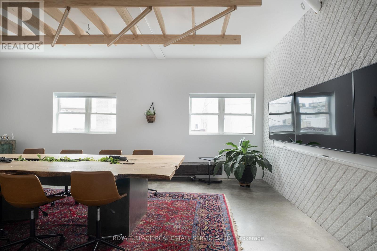 1 Roof Garden Lane Property Photo 21