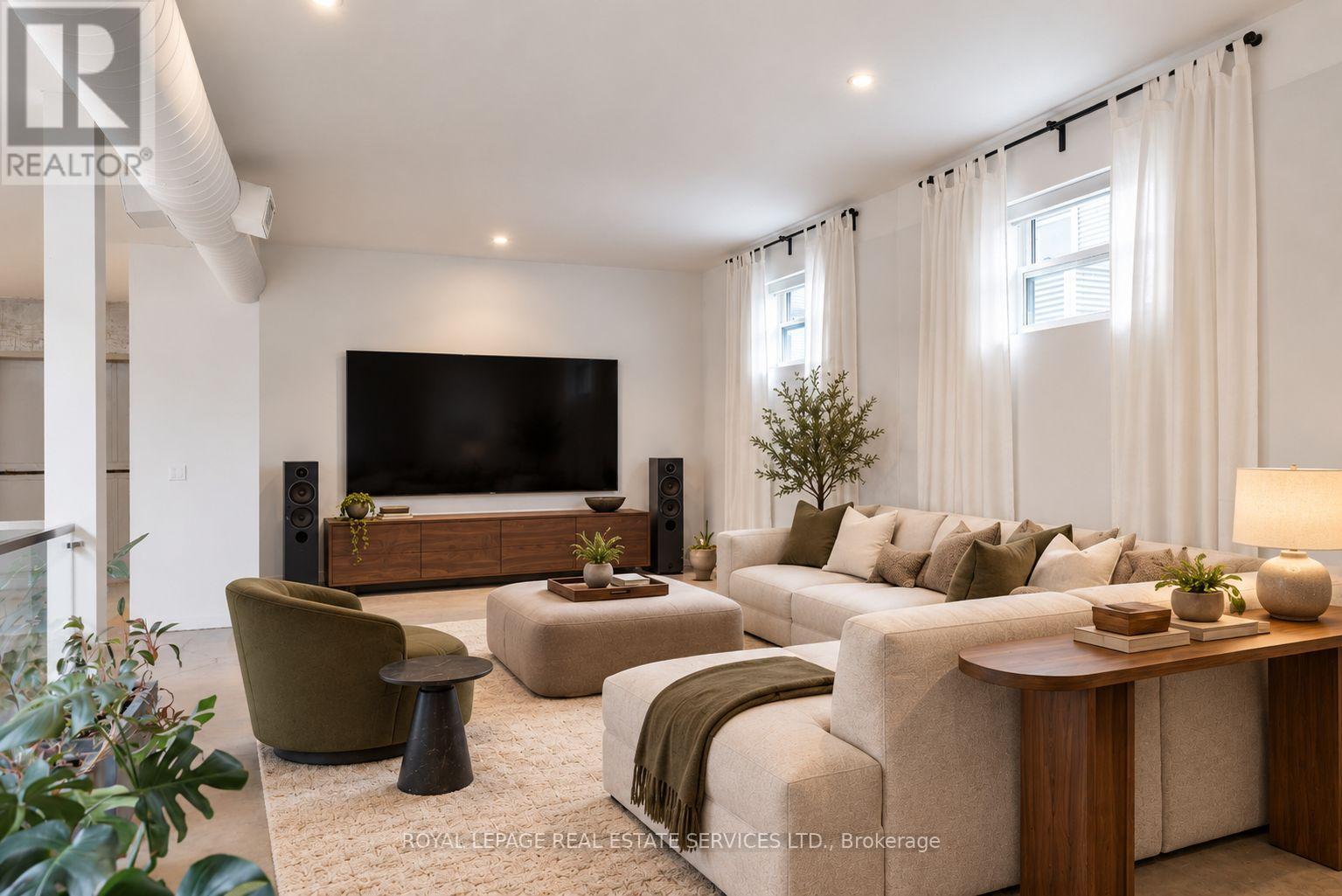 1 Roof Garden Lane Property Photo 23