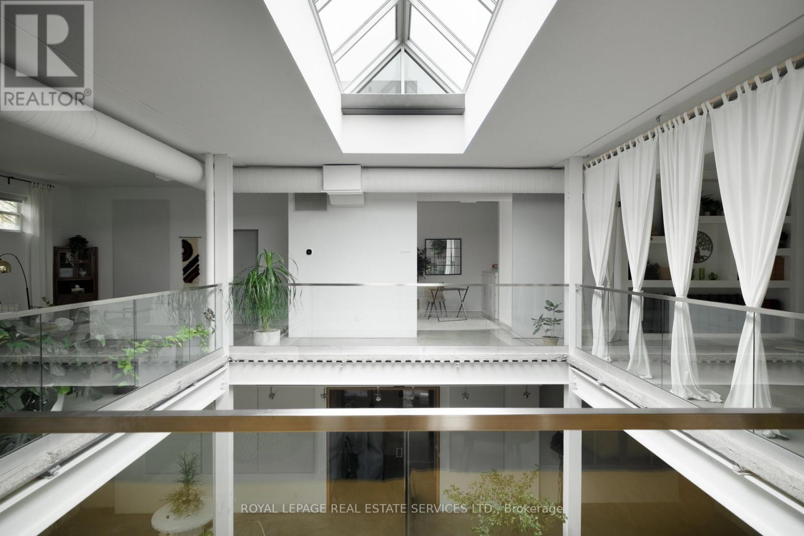 1 Roof Garden Lane Property Photo 30