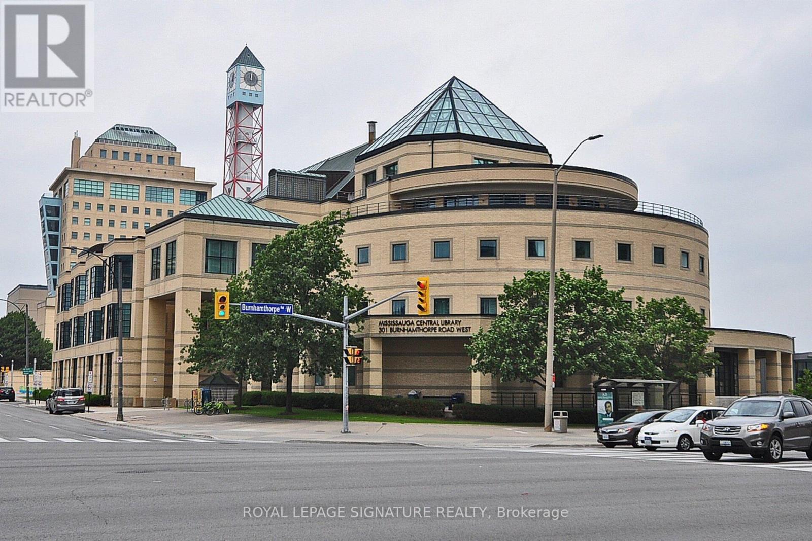 1402 - 330 Burnhamthorpe Road W Property Photo 45