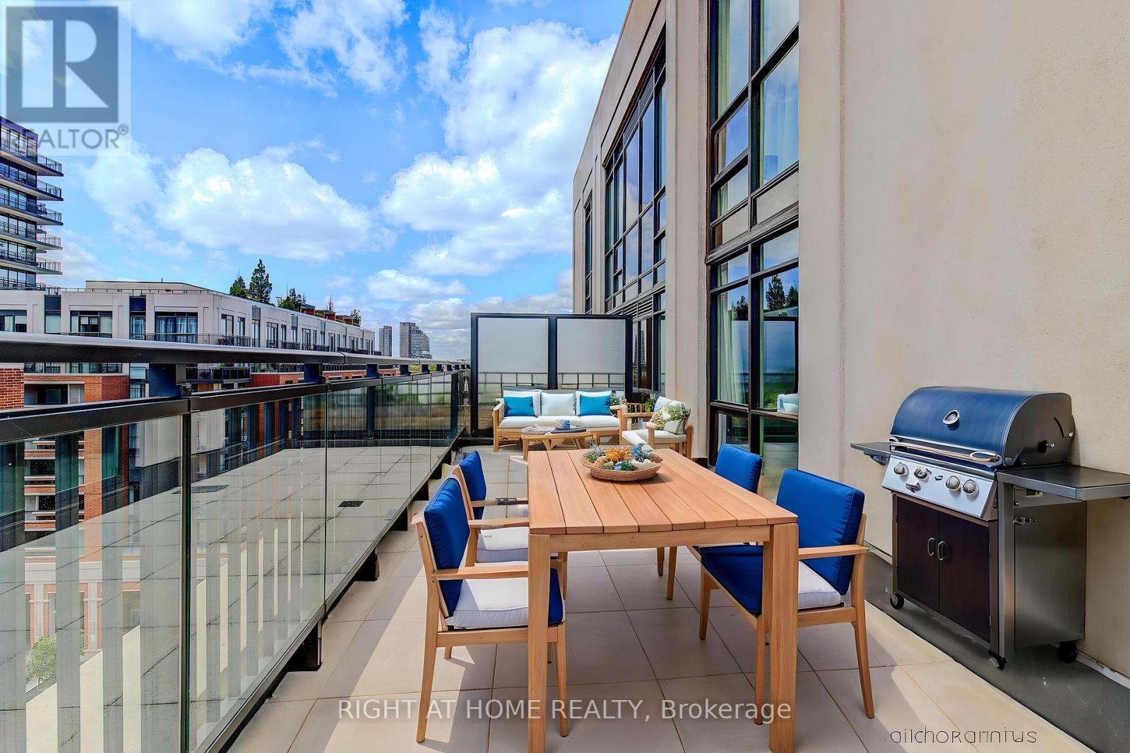 729 - 36 Via Bagnato Property Photo 28