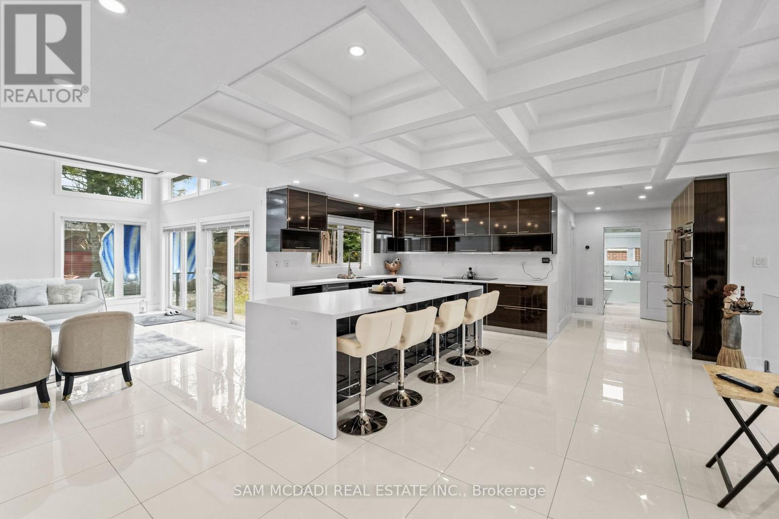 1434 Petrie Way Property Photo 11