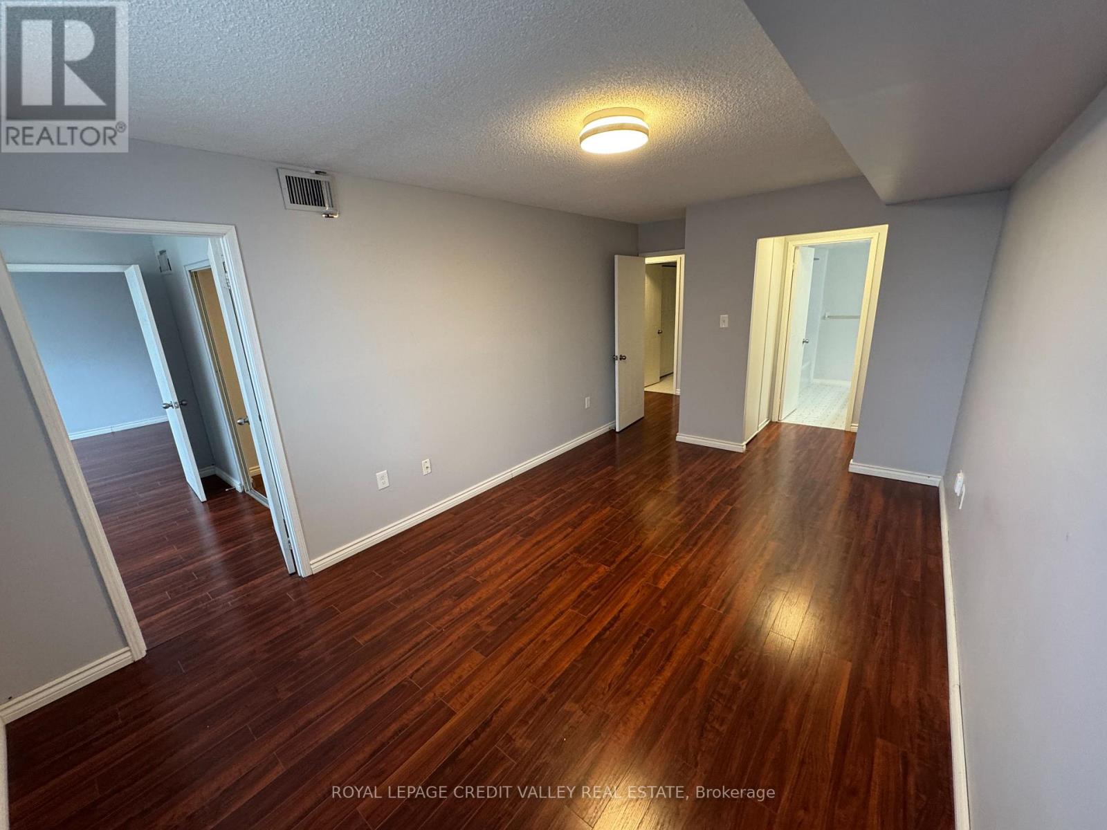 704 - 1270 Maple Crossing Boulevard Property Photo 24