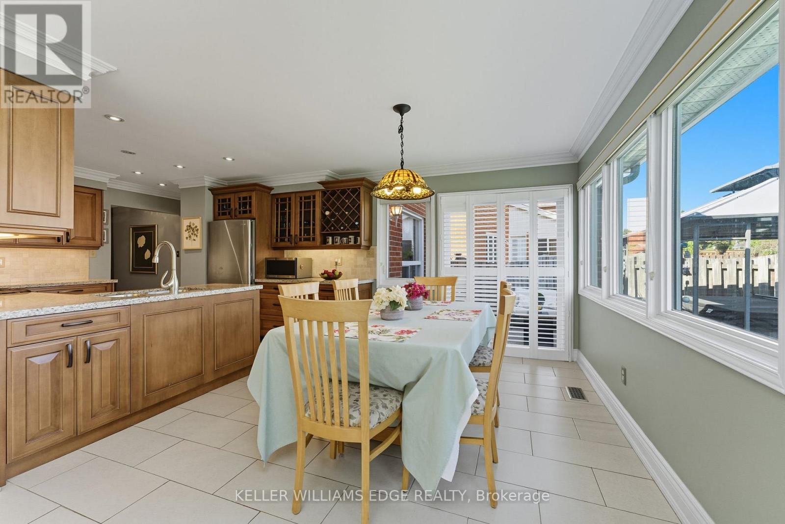 3043 Vanderbilt Road Property Photo 8