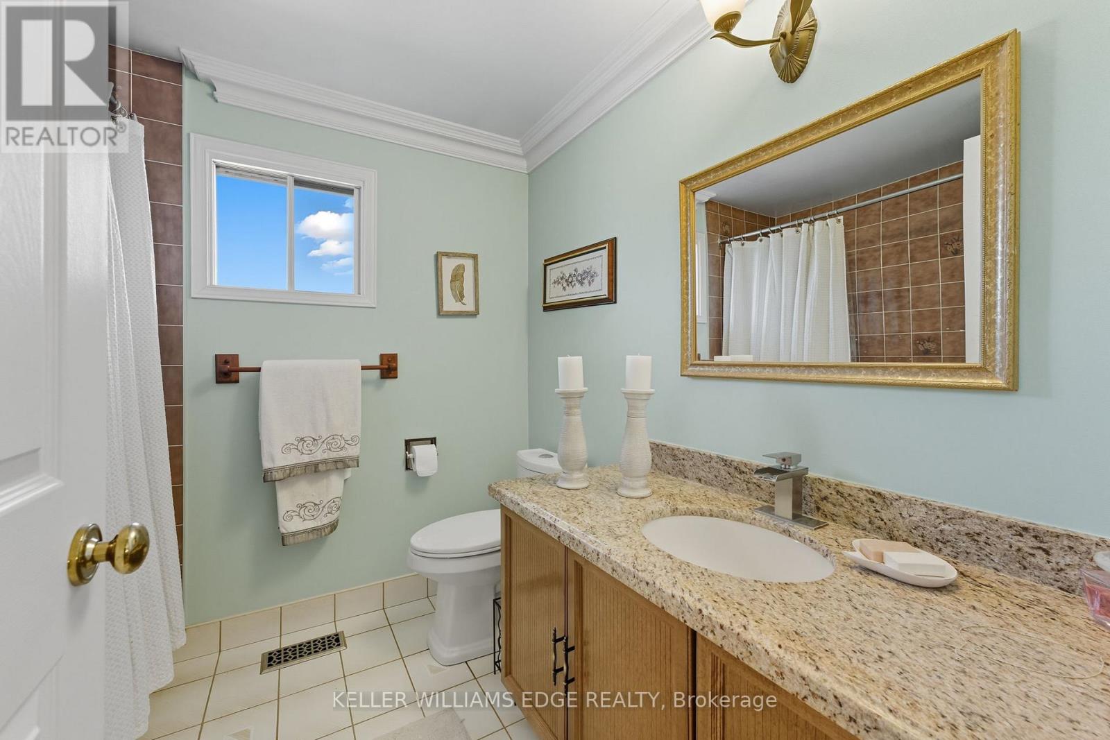 3043 Vanderbilt Road Property Photo 22