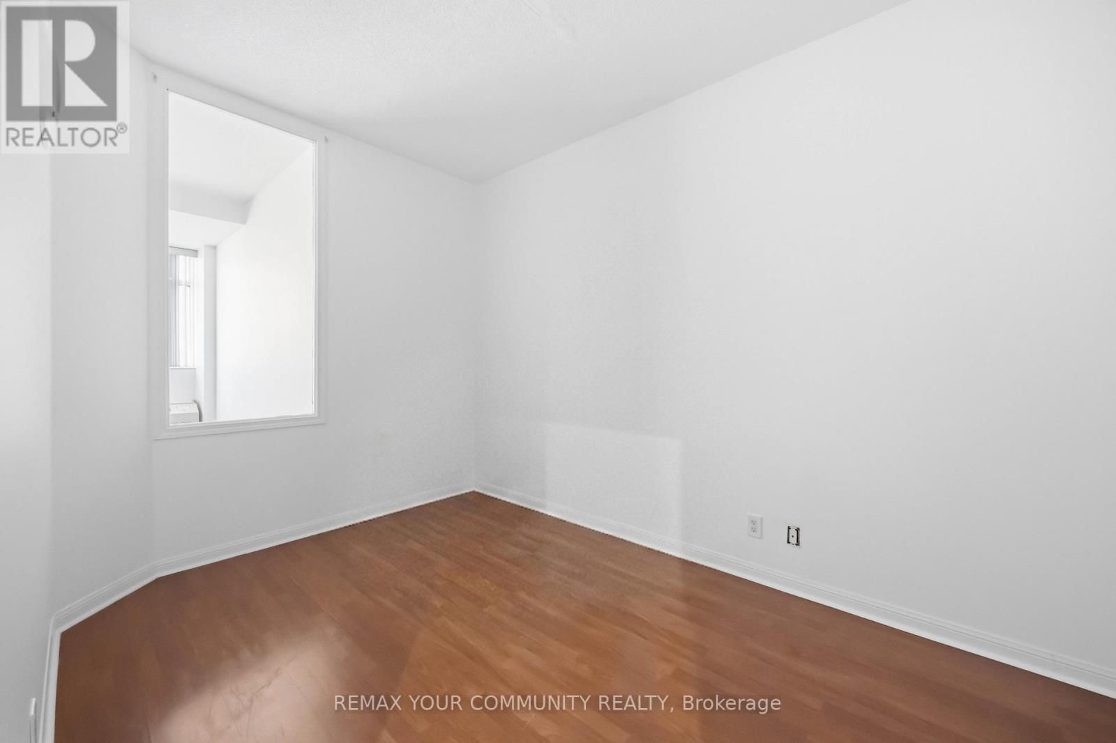 502 - 1600 Keele Street Property Photo 5