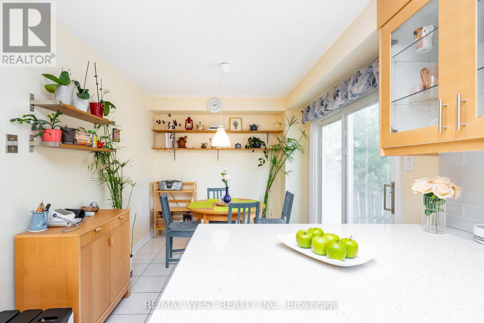 1216 Leewood Drive Property Photo 19