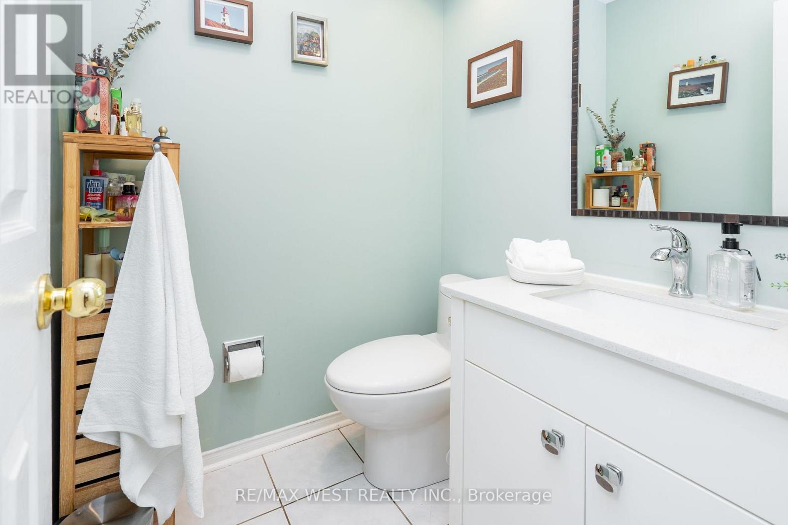 1216 Leewood Drive Property Photo 22