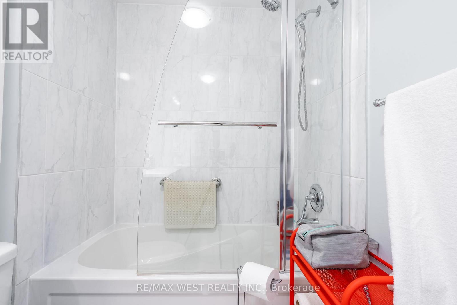 1216 Leewood Drive Property Photo 34