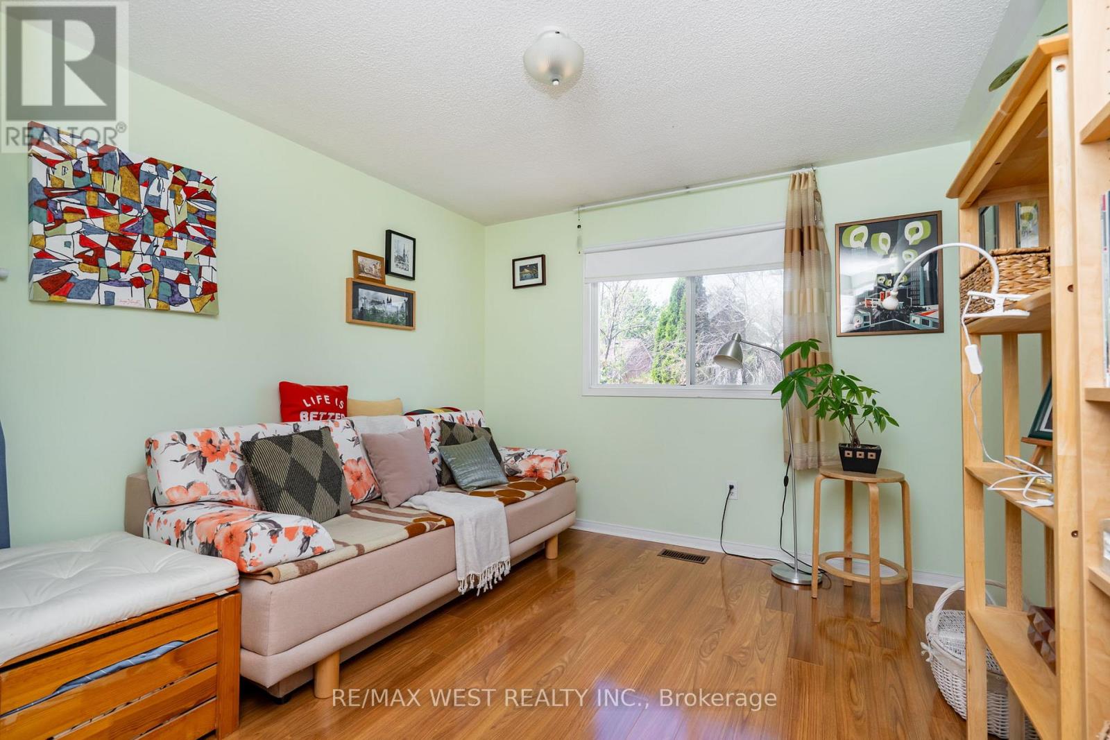1216 Leewood Drive Property Photo 36