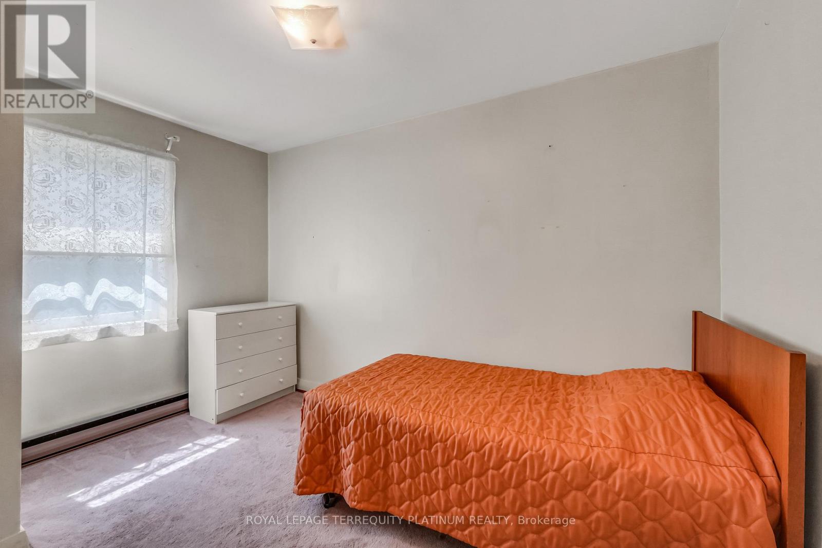 4 Sunray Crescent Property Photo 5