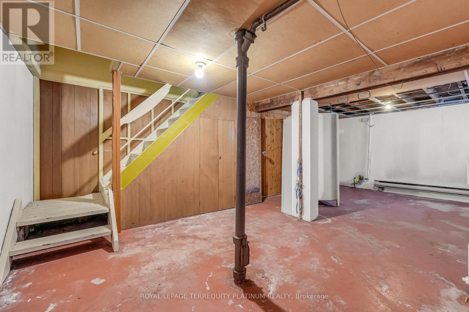 4 Sunray Crescent Property Photo 16