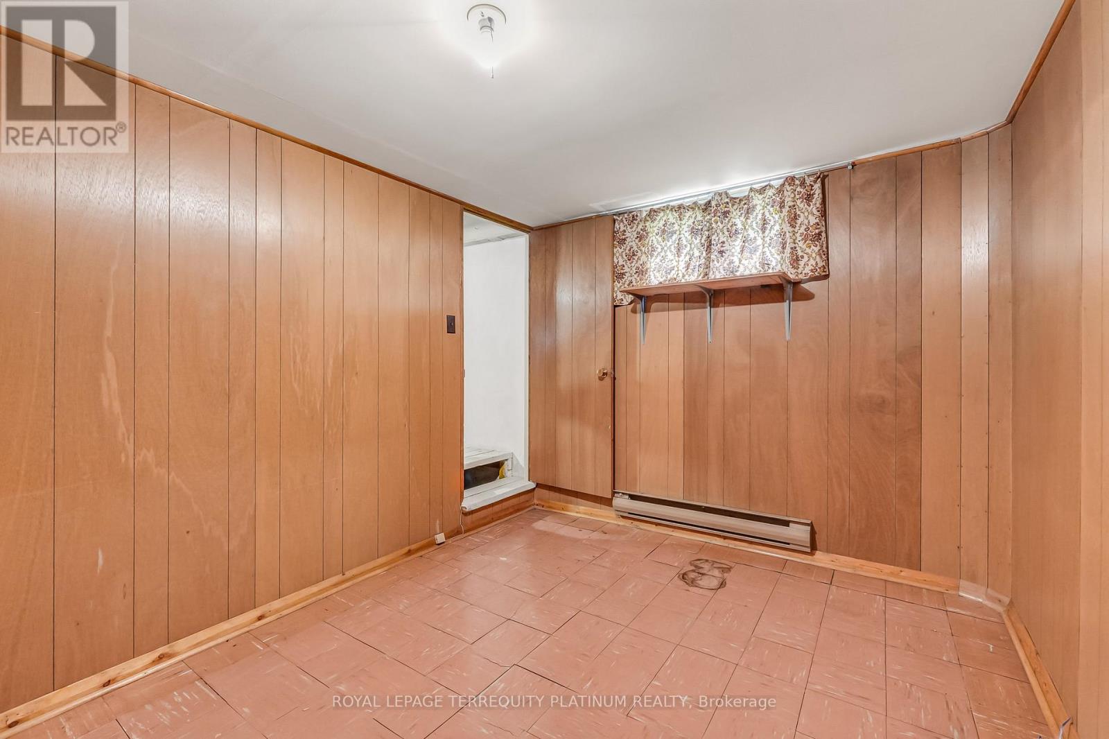 4 Sunray Crescent Property Photo 18