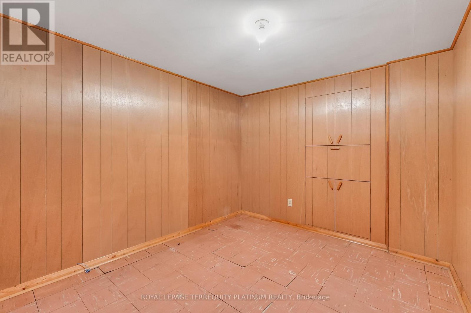4 Sunray Crescent Property Photo 19
